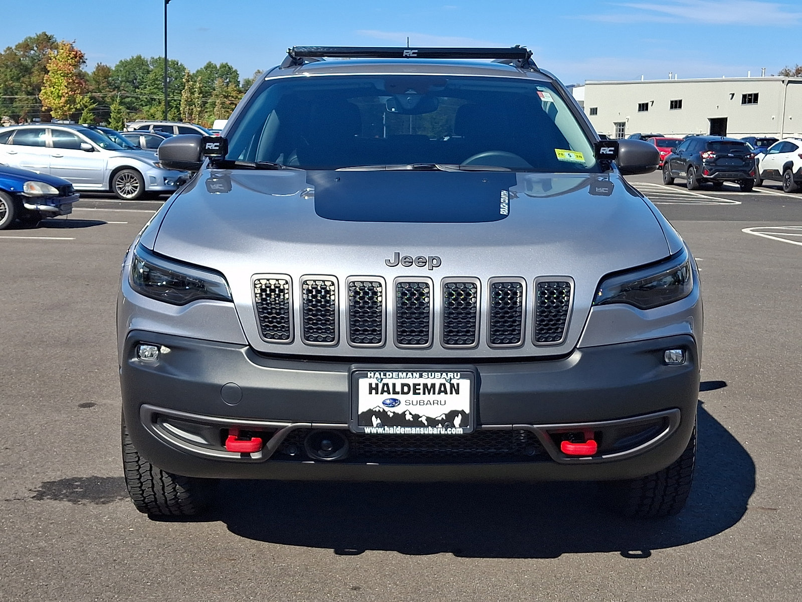 Used 2021 Jeep Cherokee Trailhawk w/ Premium Leather Package AWD/4WD image 2