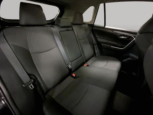 Used 2024 Toyota RAV4 XLE FWD image 19