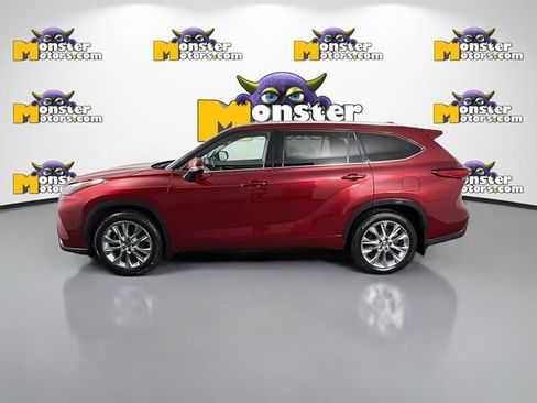 Used 2021 Toyota Highlander Limited AWD/4WD image 8
