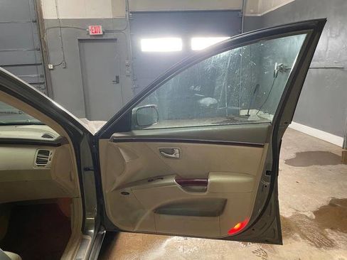 Used 2007 Hyundai Azera Limited image 30