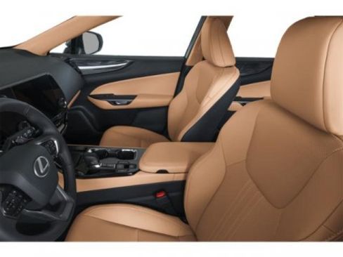 Used 2025 Lexus NX 250 FWD w/ Towing Package (2000 Lbs) image 11