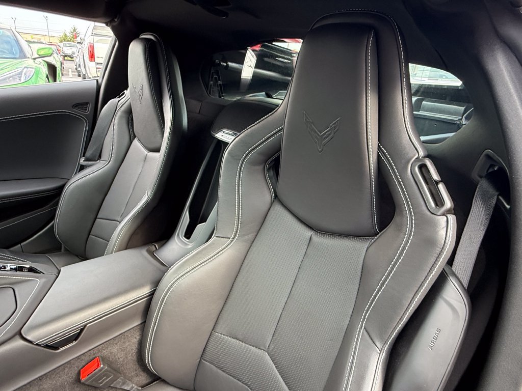 New 2025 Chevrolet Corvette E-Ray w/ Battery Protection Package AWD/4WD image 5