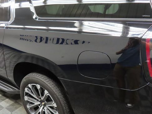 Used 2025 Chevrolet Suburban High Country w/ Sun And Tow Package image 49