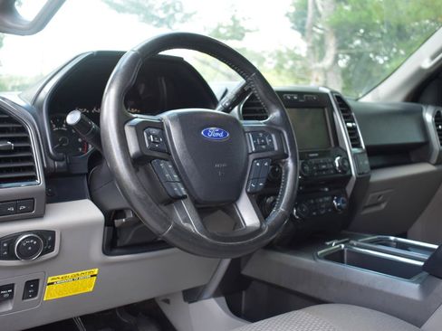 Used 2018 Ford F150 XLT w/ Equipment Group 302A Luxury AWD/4WD image 14