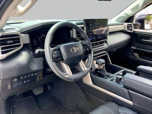 Used 2024 Toyota Tundra Limited AWD/4WD image 18