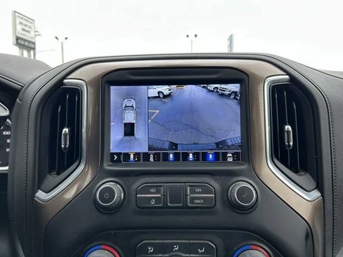 Used 2022 Chevrolet Silverado 3500 High Country w/ Technology Package image 48