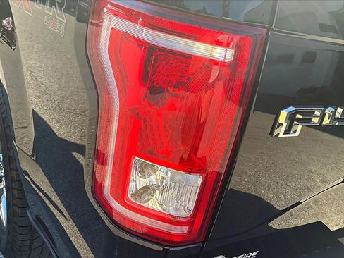 Used 2016 Ford F150 XLT w/ XTR Package image 24