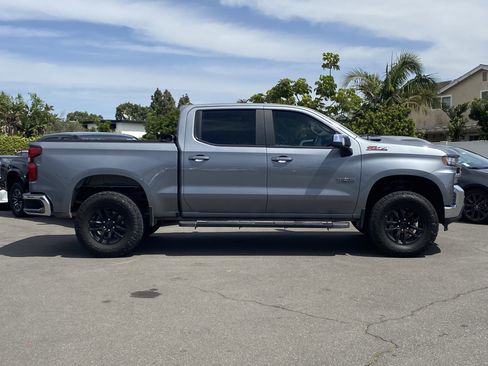 Used 2019 Chevrolet Silverado 1500 LT w/ Texas Edition image 2