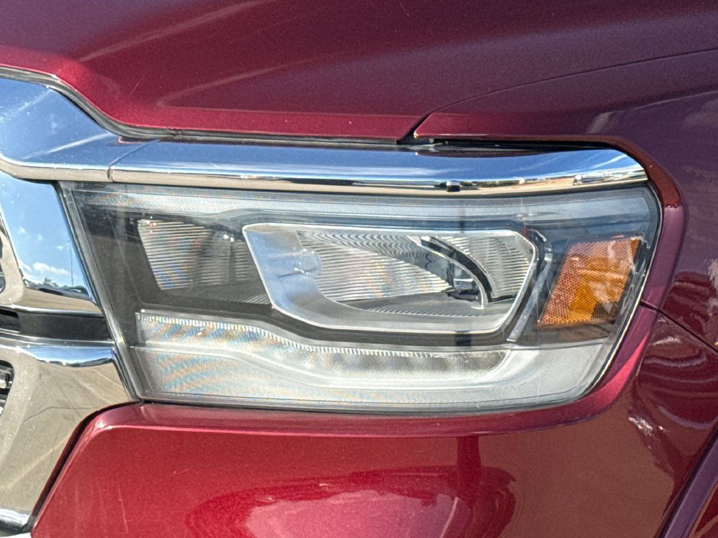 Used 2022 RAM 1500 Laramie AWD/4WD image 4