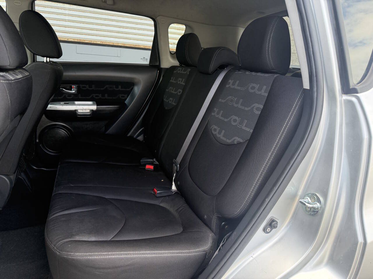 Used 2012 Kia Soul + w/ Audio Pkg FWD image 11