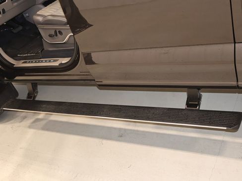 Certified 2025 Ford F350 Platinum w/ Platinum Plus Package image 48