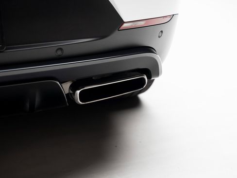 Used 2024 Land Rover Range Rover Sport SE image 32