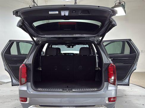 Used 2020 Hyundai Palisade Limited image 16