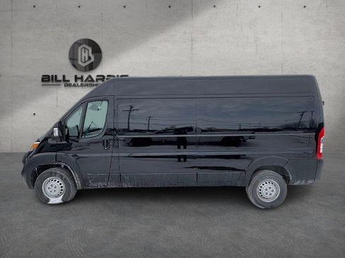 New 2026 RAM ProMaster 2500 w/ Convenience Group image 8