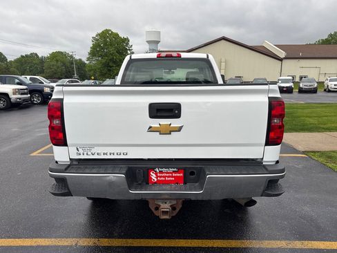 Used 2015 Chevrolet Silverado 2500 W/T w/ Snow Plow Prep Package AWD/4WD image 7
