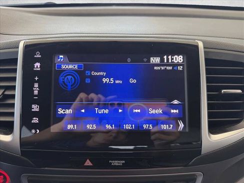 Used 2018 Honda Pilot EX-L image 13