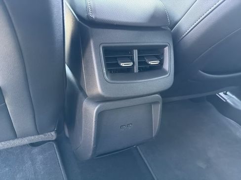Used 2024 Chevrolet Equinox EV LT w/ Active Safety Package 3 AWD/4WD image 17
