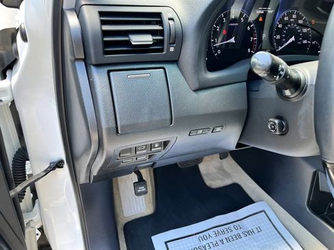Used 2013 Lexus RX 350 FWD w/ Premium Pkg image 11