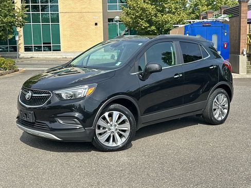 Used 2020 Buick Encore Preferred w/ Safety Package AWD/4WD image 1