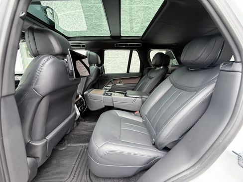 Used 2023 Land Rover Range Rover Autobiography AWD/4WD image 45