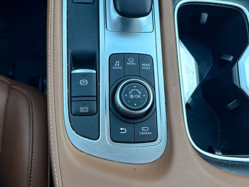 Used 2024 INFINITI QX60 Sensory w/ Vision Package AWD/4WD image 39