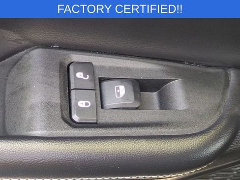 Certified 2025 Jeep Grand Cherokee Altitude RWD image 30