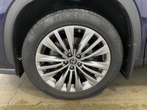 Certified 2020 Toyota Highlander Limited image 27