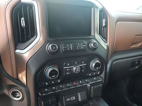 Used 2024 Chevrolet Silverado 3500 High Country w/ High Country Premium Package AWD/4WD image 10