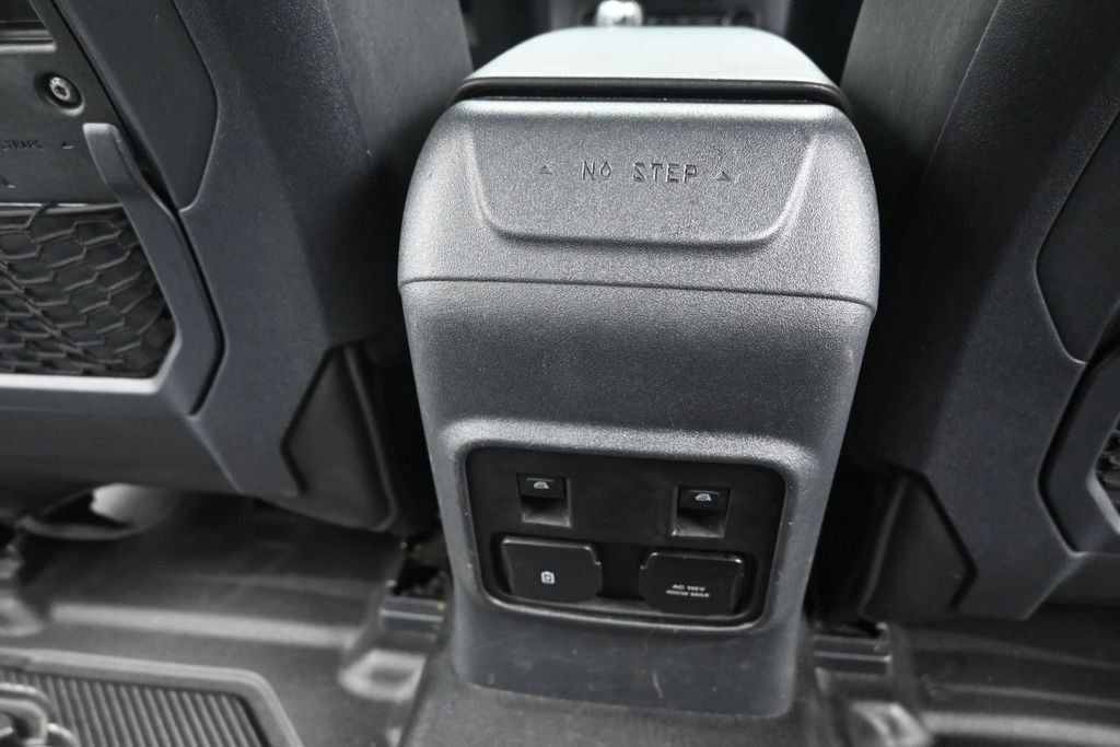 Used 2024 Ford Bronco Big Bend AWD/4WD image 29
