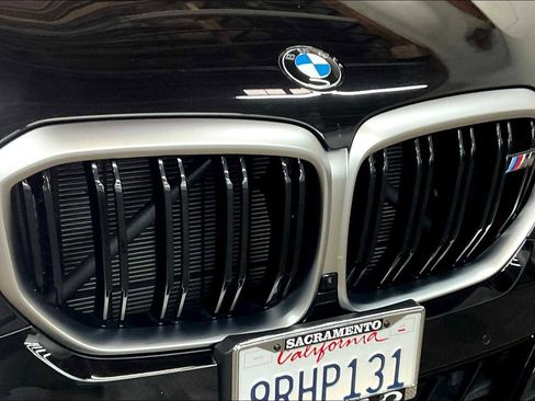 Used 2025 BMW X5 M60i w/ Climate Comfort Package image 33