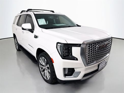 Used 2021 GMC Yukon Denali image 7