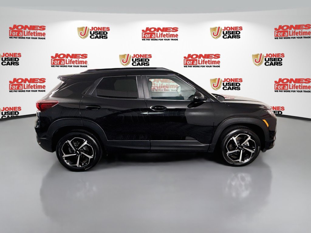 Used 2023 Chevrolet TrailBlazer RS w/ Sun and Liftgate Package AWD/4WD image 17