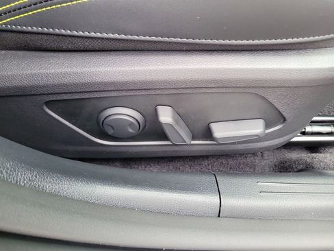 New 2026 Kia K5 GT FWD image 9