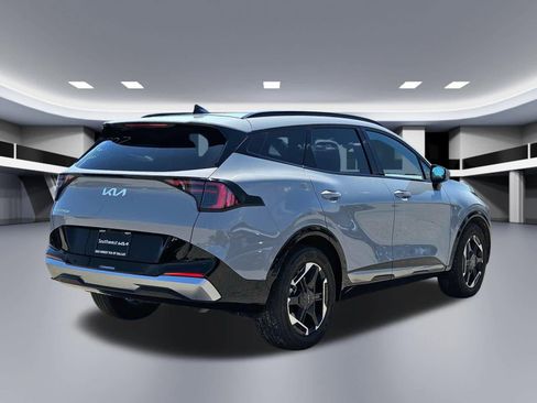 Certified 2026 Kia Sportage SX FWD image 6