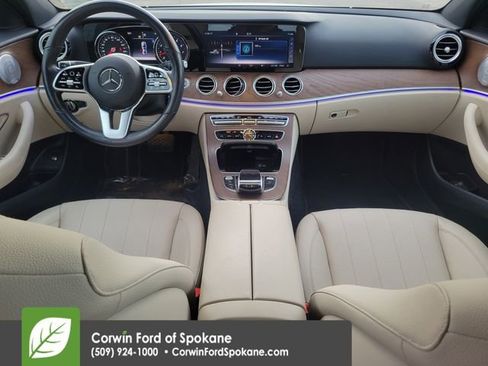 Used 2019 Mercedes-Benz E 300 4MATIC image 15