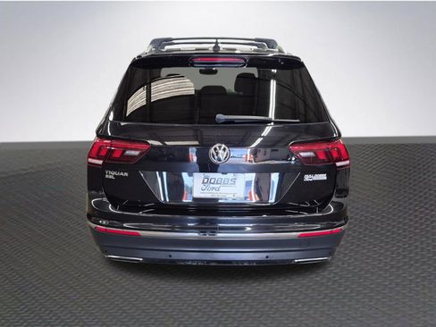 Used 2020 Volkswagen Tiguan SEL FWD image 6
