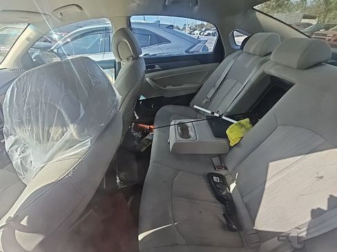 Used 2017 Hyundai Sonata SE image 13