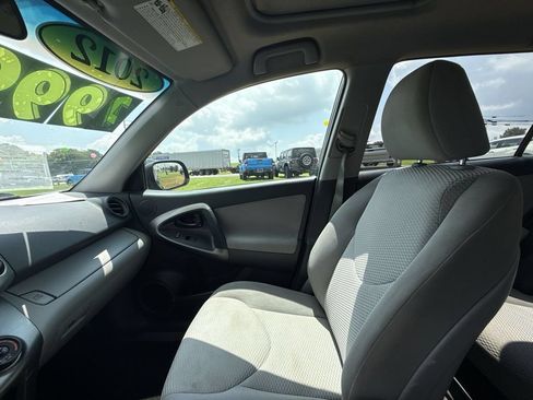 Used 2012 Toyota RAV4 4WD w/ Upgrade Value Pkg image 21