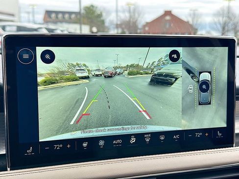 New 2026 Lincoln Corsair Premiere image 23