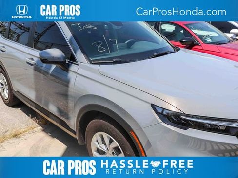 Used 2025 Honda CR-V LX image 1