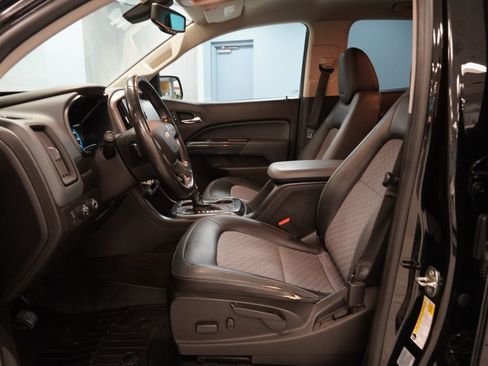 Used 2016 Chevrolet Colorado Z71 AWD/4WD image 5