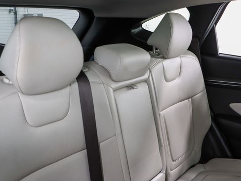 Used 2023 Hyundai Tucson Limited image 29