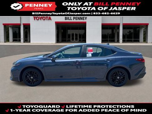 New 2026 Toyota Camry SE FWD image 2