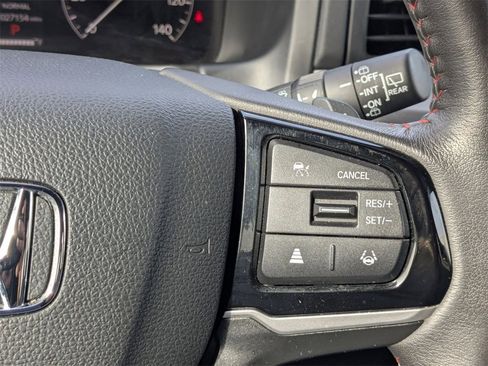 Used 2025 Honda Odyssey Sport-L image 16