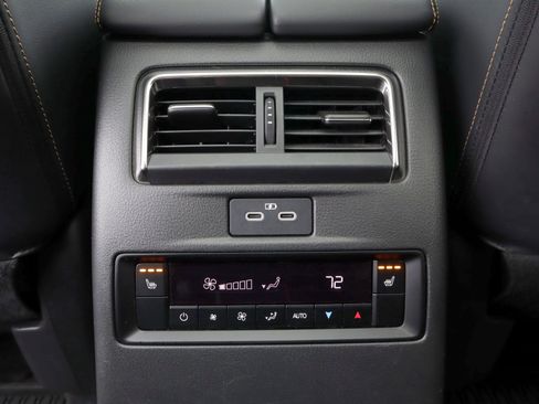 Certified 2024 MAZDA CX-90 Plug-In Hybrid w/ Premium Plus image 24