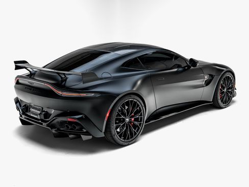 Used 2023 Aston Martin V8 Vantage Coupe RWD image 13
