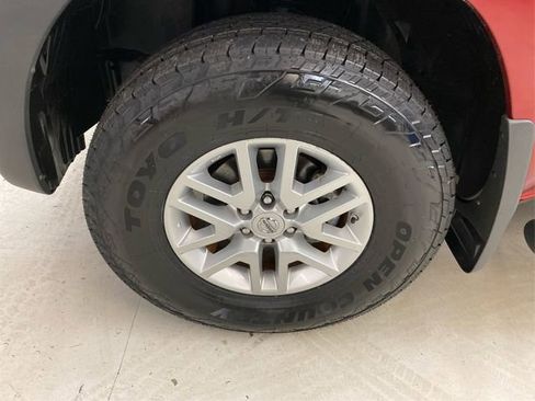 Used 2015 Nissan Xterra S w/ Value Package image 19