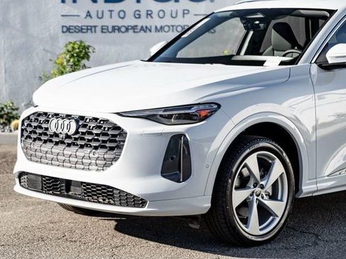 New 2025 Audi Q5 Premium Plus AWD/4WD image 2