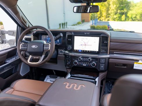 Used 2026 Ford F450 King Ranch w/ Chrome Package AWD/4WD image 33