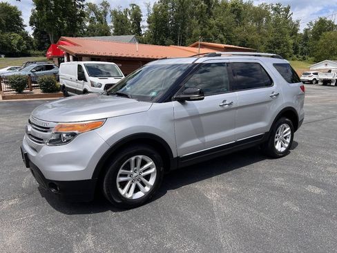 Used 2012 Ford Explorer XLT AWD/4WD image 1